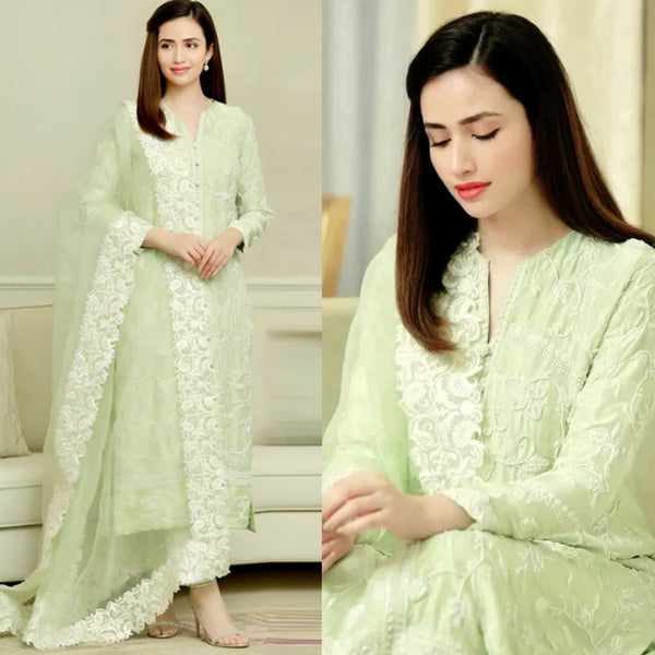 3PCS Bareeze Linen Embroidered LC Winter Collection ULM-840